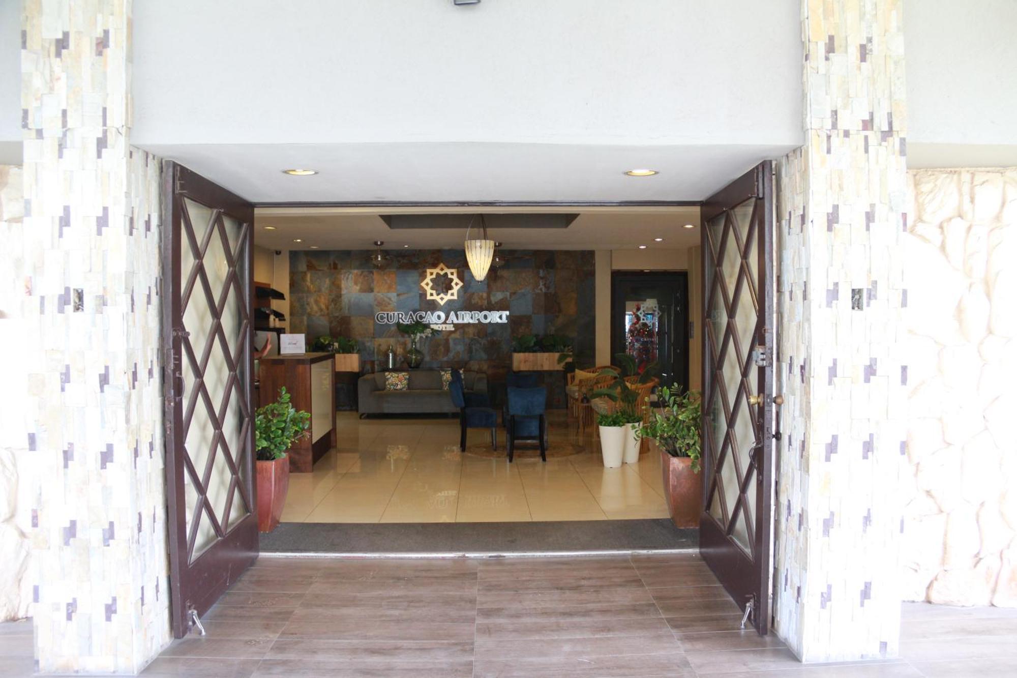 Curacao Airport Hotel Willemstad Dış mekan fotoğraf